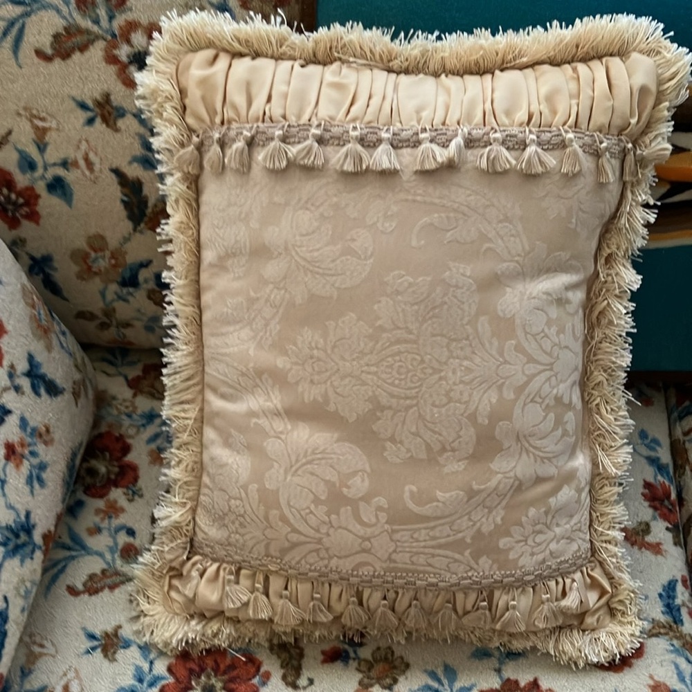 Vintage CROSCILL HOME FRINGE EDGE DAMASK VICTORIAN ERA STYLE PILLOW